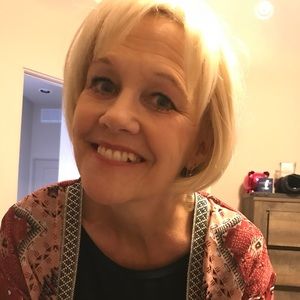 Meet your Posher, Vicki